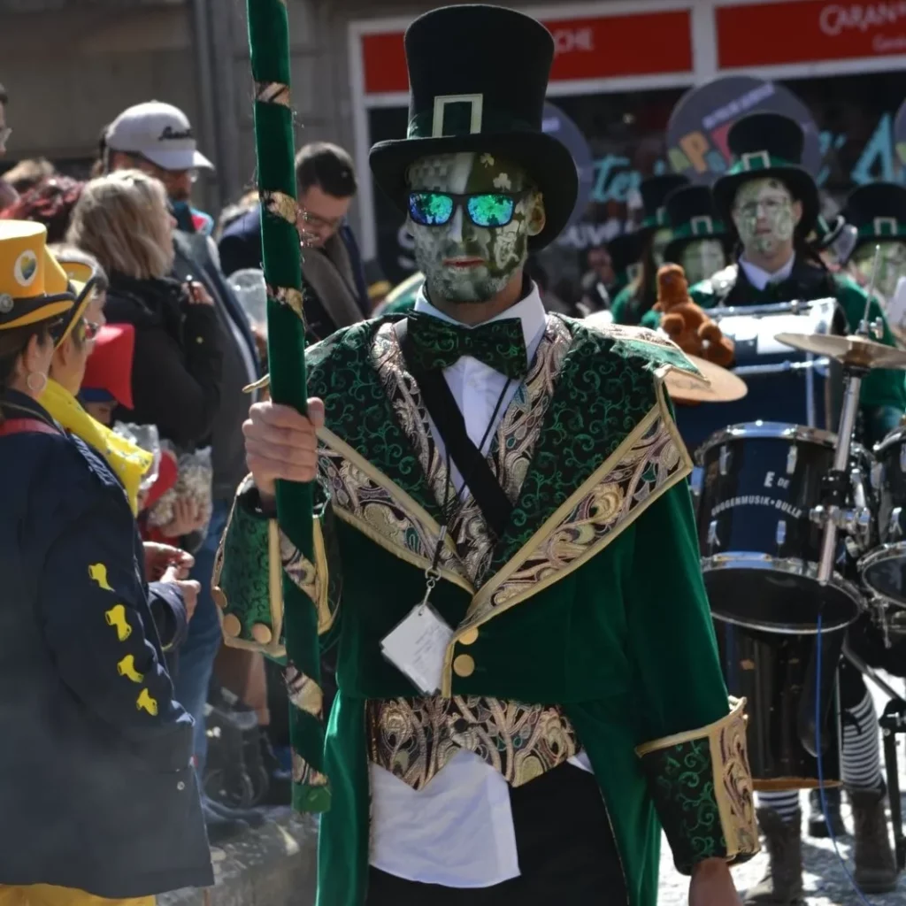 10038_annuaire_04